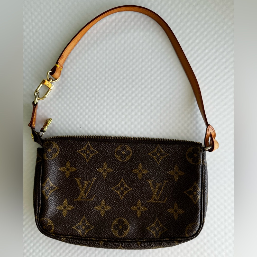 LOUIS VUITTON MONOGRAM POCHETTE PM 2002 Pre-owned